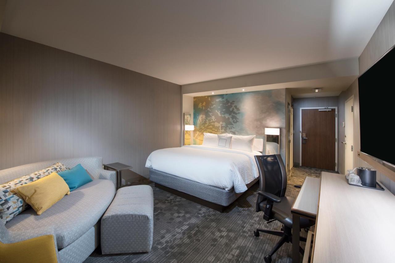 Hotel Courtyard By Marriott Atlanta Alpharetta/Avalon Area Zewnętrze zdjęcie