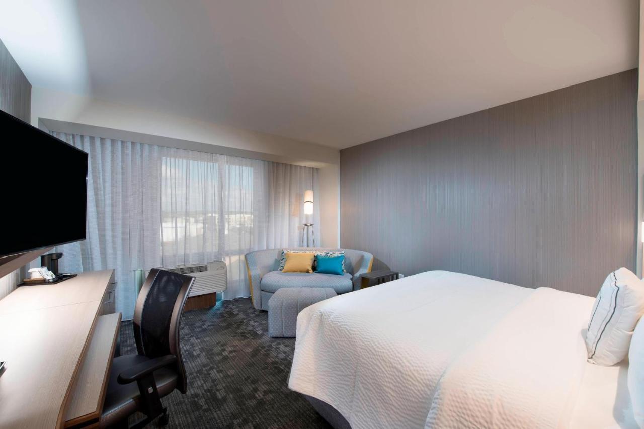 Hotel Courtyard By Marriott Atlanta Alpharetta/Avalon Area Zewnętrze zdjęcie